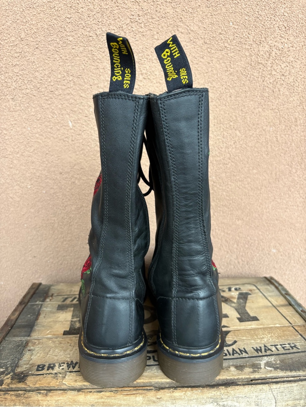 Dr.Martens Vonda 1914 Embroidered Rose Combat Boot - Picture 7 of 12